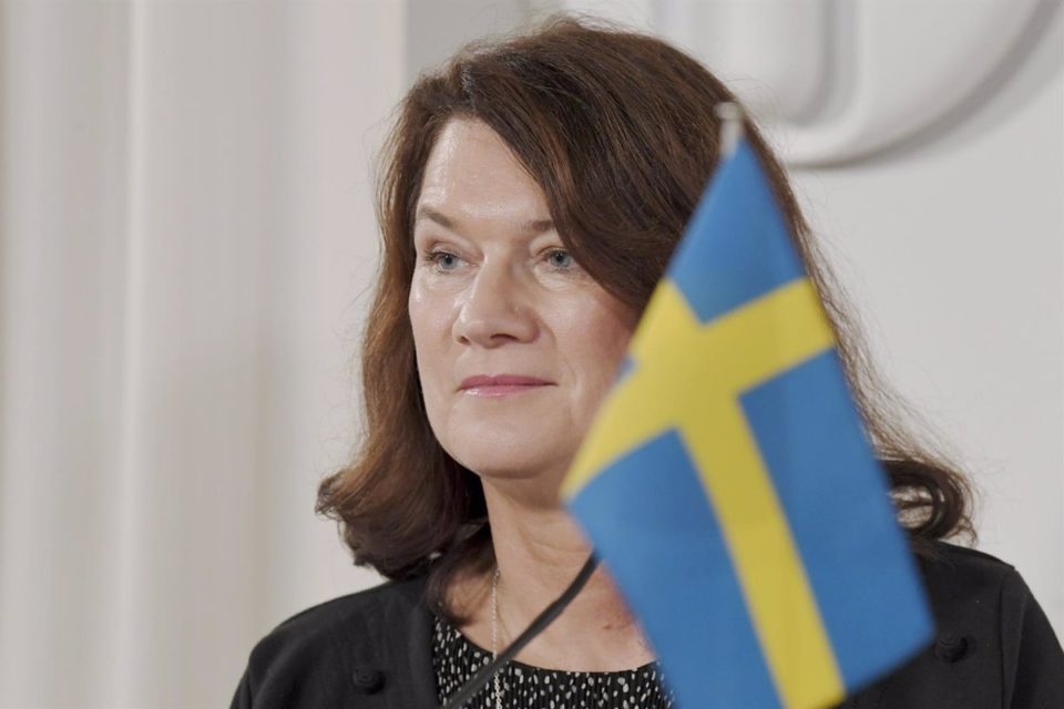 DVFNorge's tweet photo. Suecia reafirmó rechazo a Nicolás Maduro y reiteró apoyo a Guaidó
La canciller de Suecia, respaldó al gobierno interino presidido por Juan Guaidó, y cargó contra Nicolás Maduro, su régimen. https://t.co/fGdSzJ4deN