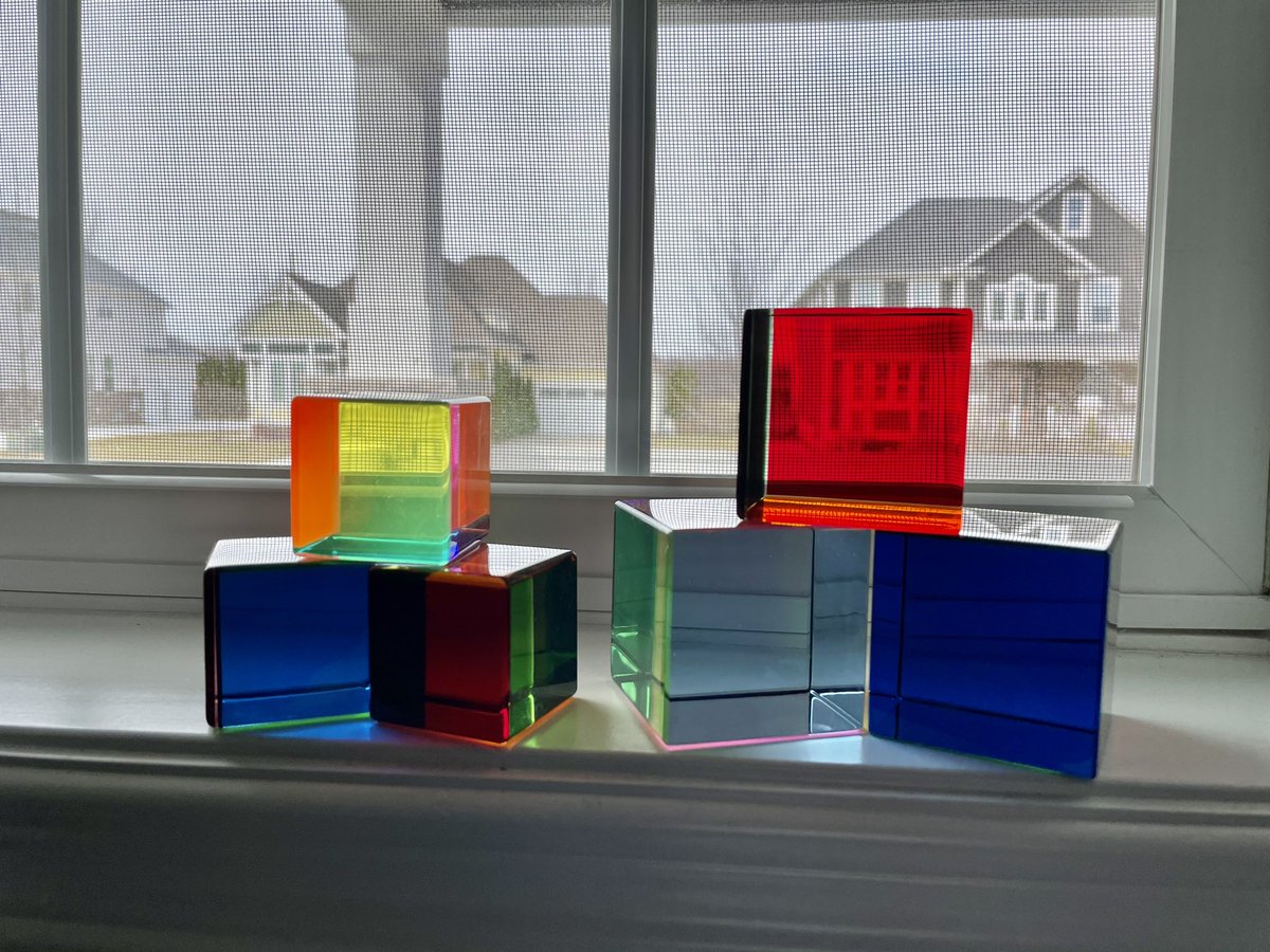 VMPrime's tweet photo. My 8 year anniversary was a few months back, but my cubes finally showed up! #VMware https://t.co/c2KoqXTiVA
