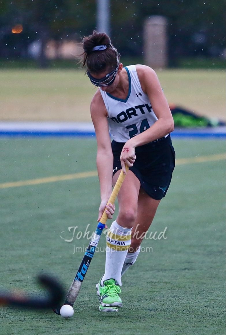 BUKnightsFH's tweet photo. Next up in our Team Spotlight....
MEET PEYTON HOBSON
• Peyton’s favorite quote: “There may be people who have more talent than you, but there’s no excuse for anyone to work harder than you do.” -Derek Jeter
Stay tuned this season to see what Peyton accomplishes! #BUFH https://t.co/jNysTybsgN