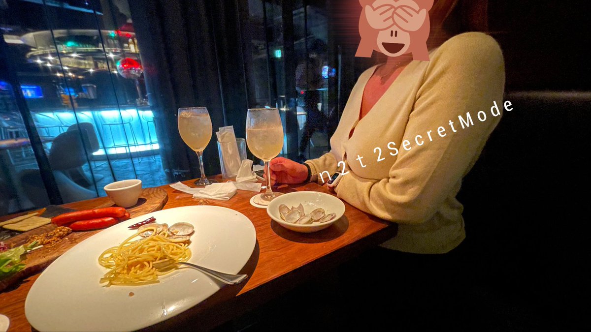 mode_tk's tweet photo. ご飯の後はホテルでジェンガ😁
服の中の下着は…めちゃくちゃセクシー下着❤️ジェンガどころでは無い笑
外で桜と撮りたい今日この頃😊 https://t.co/VFPcpqelcI