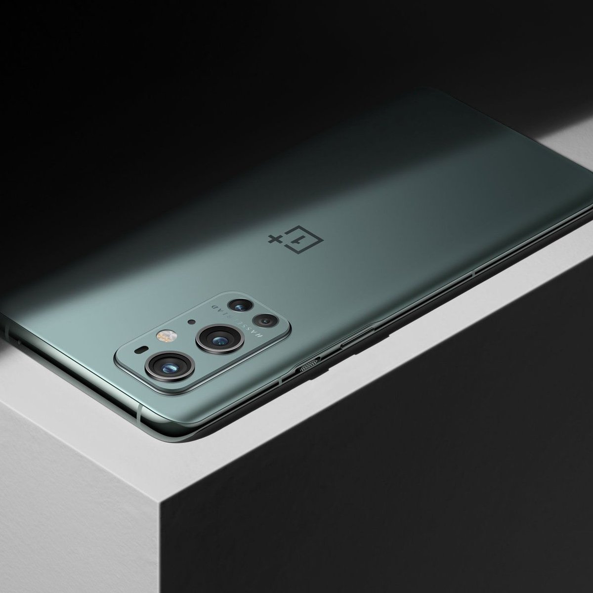 techaedgar's tweet photo. OnePlus 9 Pro launched with Snapdragon 888
#OnePlus9Series #OnePlus9Pro 
#OnePlus
In-Detailed Specs:
https://t.co/VuIeQyJIIZ https://t.co/rujw26N2hz