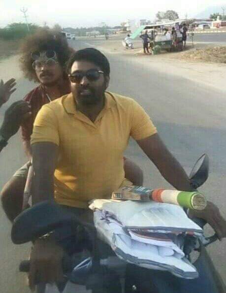 #VijaySethupathi and #Pugazh ❤

Clicked during the shoot of #VJS46 !