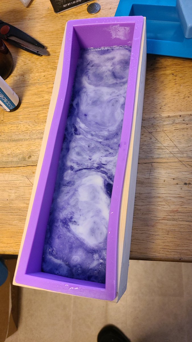 CandleFuggin's tweet photo. First bar of lavender poured. https://t.co/j6SaxzTXA3