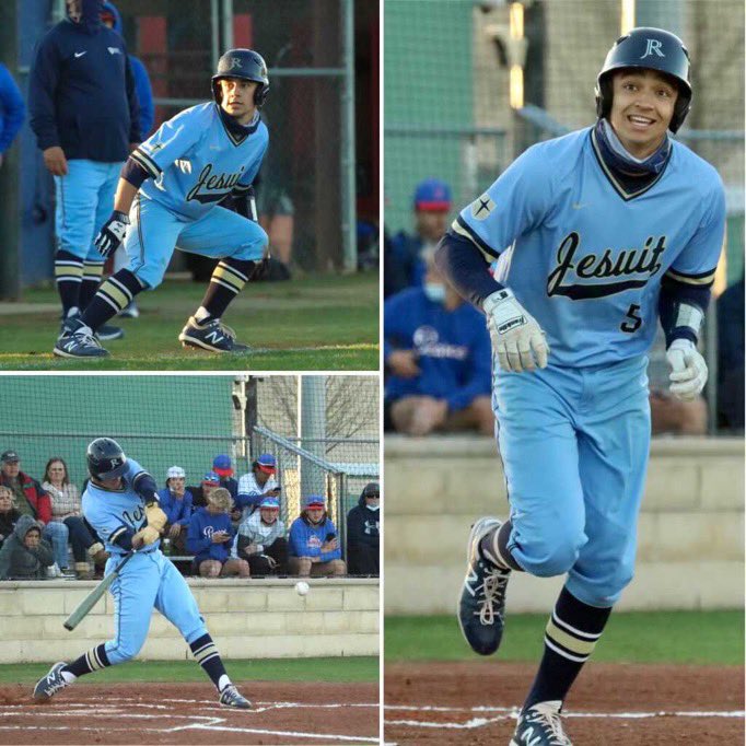 FOTF2024's tweet photo. 🚨GAMEDAY🚨SHOW OUT TONIGHT AT HOME @ 7 AND WATCH THE BOYS BRING OUT THE BROOMS🧹 ON lake highlands🤢🗑 ‼️⚡️WE NEED YOU TO BRING THE ENERGY TONIGHT⚡️‼️ PURCHASE TICKETS HERE 🎟 https://t.co/kKod73orYP YOUR STUDENT ID IS THE PASSWORD #BEREADYBEROWDY https://t.co/7tORCFkj7T