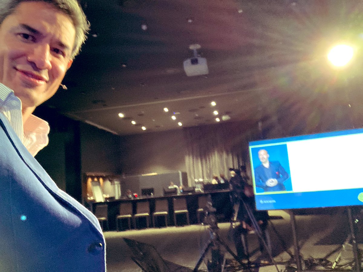 OrlandoVC11's tweet image. Backstage #NeuroTalks #NeuroDays21 con @juanmerodio @DUEdevocacion @daperezm