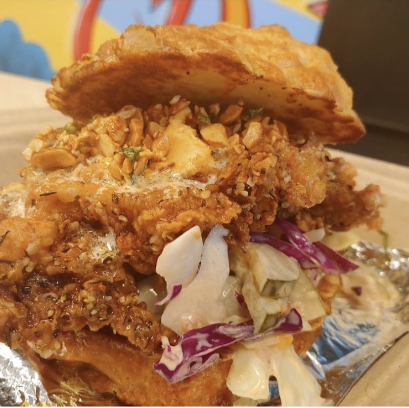 GuiltyMhk's tweet photo. Weekly Special! The Beehive Biscuit: fried chicken biscuit sandwich w/ hot honey butte, mustard pickled slaw, and a roasted peanut green onion slaw relish. #getguilty https://t.co/6bePJctQjf