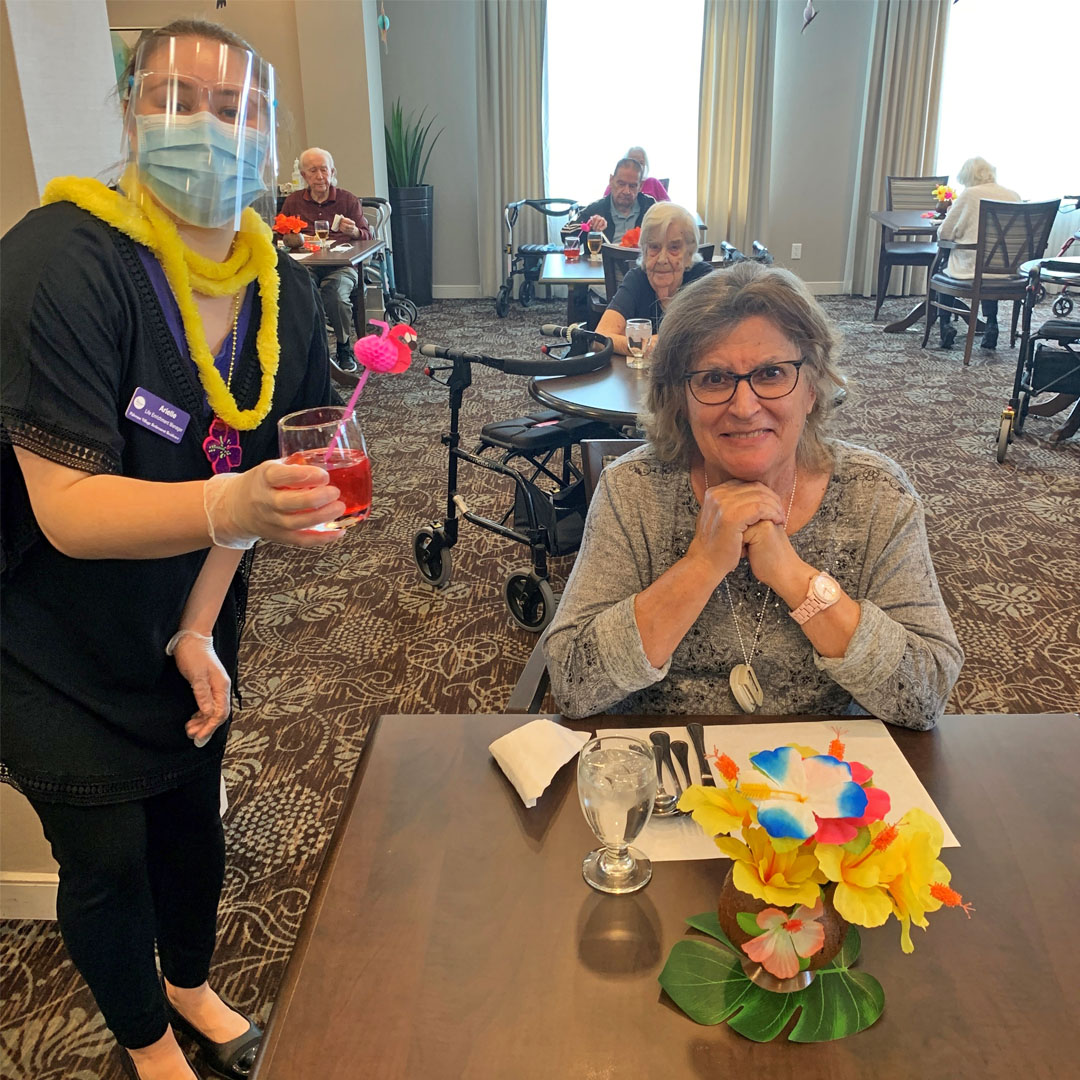 vervesrliving's tweet photo. Every hour is happy hour at Palermo Village Retirement Residence in Oakville with residents enjoying our Pink Flamingo Day drinks!😁🍹 #vervecares #community #goodtimes #celebration #cocktails #gooddrinks
https://t.co/22a3Jeg1GE https://t.co/p7GdtFvy4n