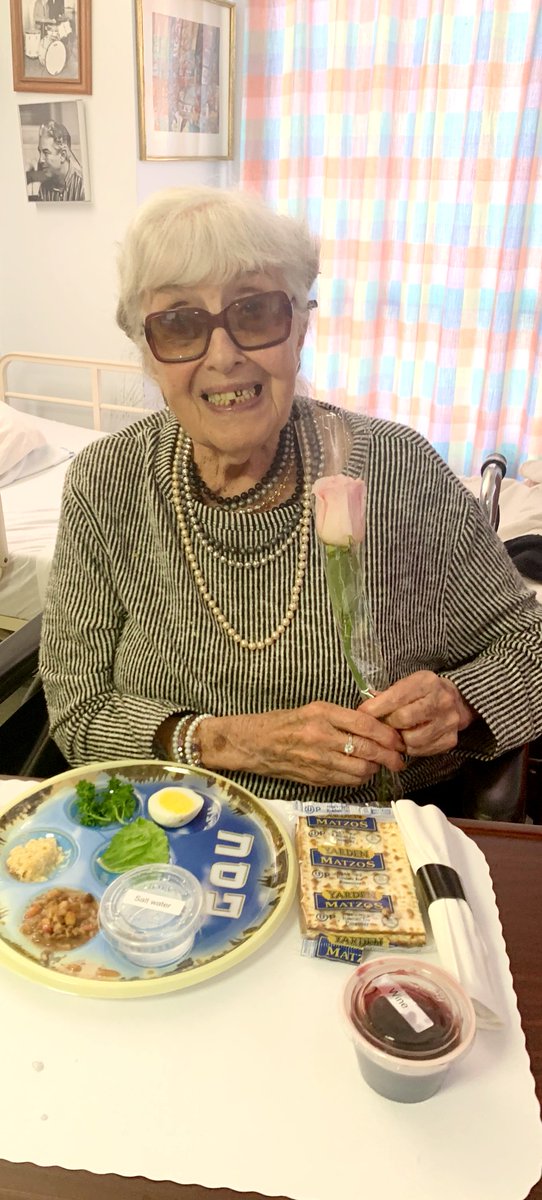 The end of winter coincides with a cautious hope around the gradual tapering off of the COVID-19 pandemic — coming at a powerful time as we prepare to welcome #Passover, a holiday that celebrates themes of liberation. bit.ly/LAJHMeaningofP…

*Photos taken last Passover.