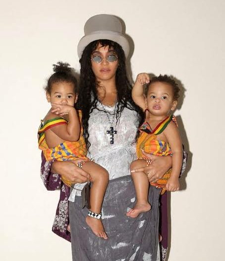amorattr's tweet photo. Lembra dos gêmeos da Beyoncé? Veja como eles estão agora #BBB21 https://t.co/jlHRFdm048
