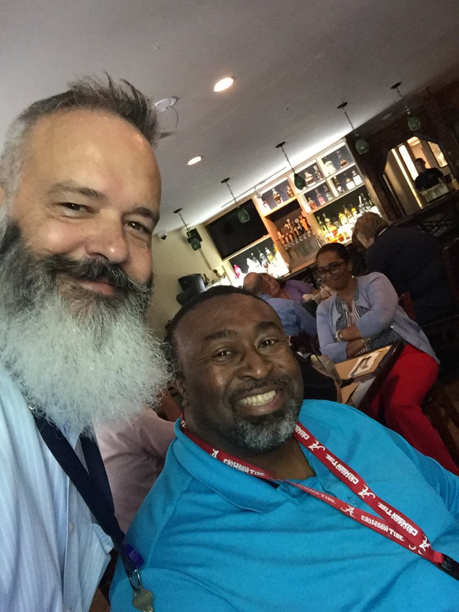 ProSyncTech's tweet image. Just remember when we didn&apos;t wear a mask and we were able to enjoy the closeness of friendship the &quot;old fashioned&quot; way.  This is Tim, he has the big smile, and he is an incredible ProSync employee.  He is great at his craft and is someone you want to be around.
#prosync #awesome