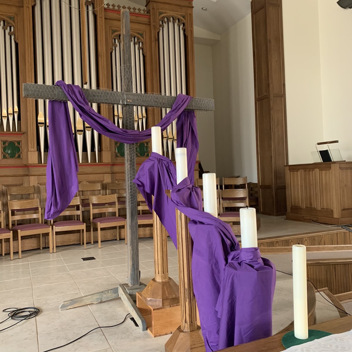 fpcrw's tweet photo. The Sanctuary has been transformed for the start of #HolyWeek with #PalmPassionSunday. Join us at 10:30 AM on Sunday in person on online.
Sign up at https://t.co/6UpKHJWQdY or watch on line at https://t.co/OaTwAWYaEJ
#PCUSA #PalmSunday #PassionSunday #FPCRW #RedWing https://t.co/CFriUcDYTh
