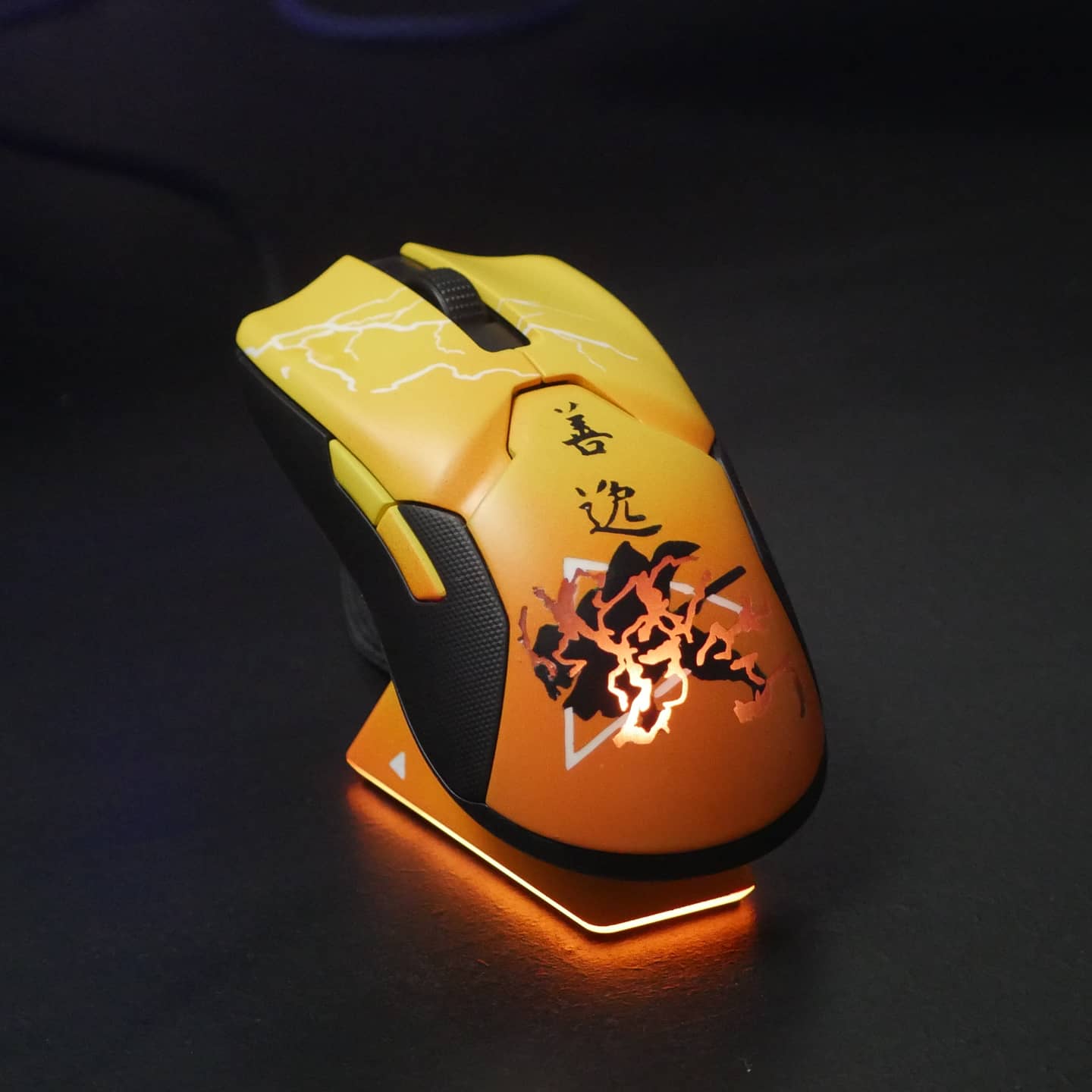 Shux On Twitter Zenitsu From Kimetsu No Yaiba Demon Slayer On The Razer Viper Ultimate Https T Co Ylciwxyalm Twitter