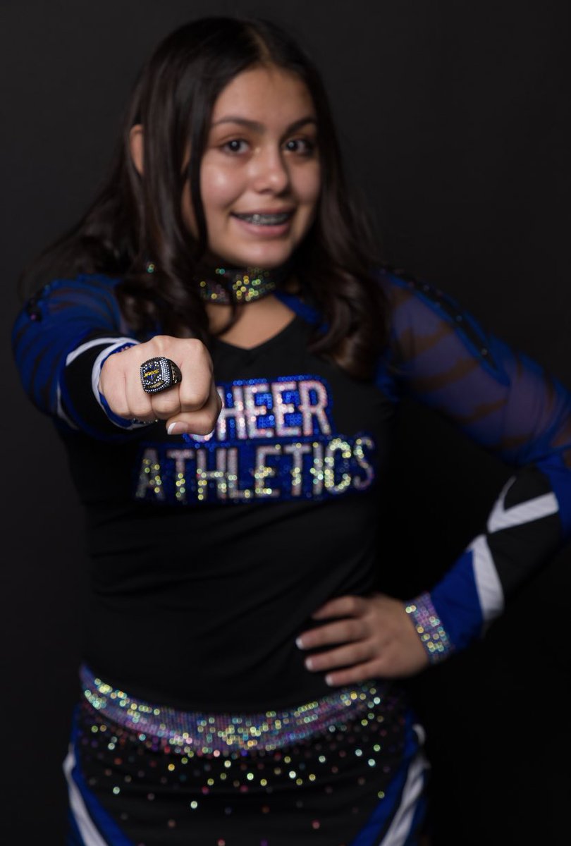 juliannamh06's tweet photo. jags has my whole heart ! #jffai https://t.co/L3ZZQmCXCr