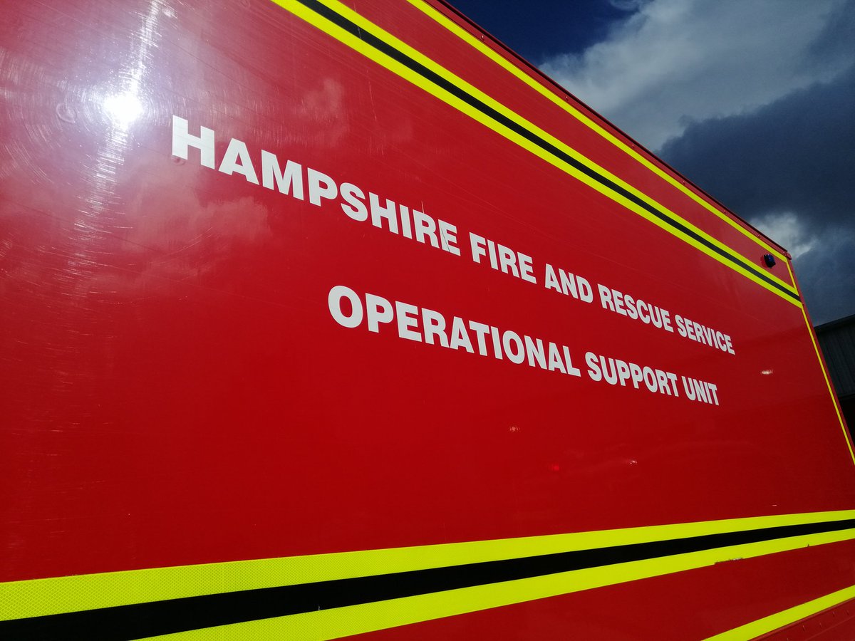 HantsFirePhotos's tweet photo. #Hantsfire Operational Support Unit (OSU) Parked at Headquarters in Eastleigh.This OSU is the only one in #Hampshire and is mobilised to a range of incidents across the county and maybe over the border. This Vehicle can carry a wide range of Equipment. 🚒🔥 https://t.co/N8ojpjO66C