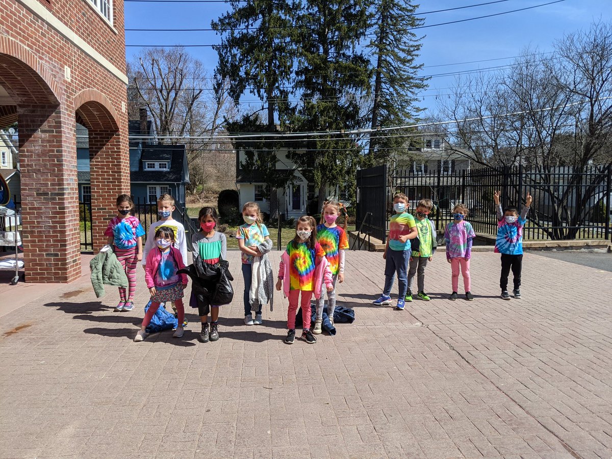 galottip's tweet photo. Tie Dye Day!!!! https://t.co/b4krnmI01Z