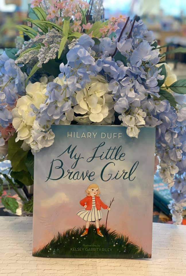 BNCampHill's tweet photo. New Release Tuesday is for kids too!  What a beautiful addition to your child’s library. 
#bnmyweeknedisbooked
#BestYearEver
#NewReleaseTuesday
#hilaryduff
#BNcamphill https://t.co/DwM32twxpc