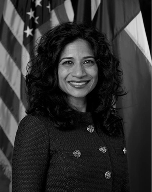 hobbyschooluh's tweet photo. In 2014, Nandita Venkateswaran Berry became the 1st Indian-American woman to hold the Office of the Texas Secretary of State. A UH undergraduate &amp; UH Law Center alumna, Berry has served as vice-chair of the UH System Board of Regents. See more stories at https://t.co/siWAl15feb https://t.co/d9gTE798YY