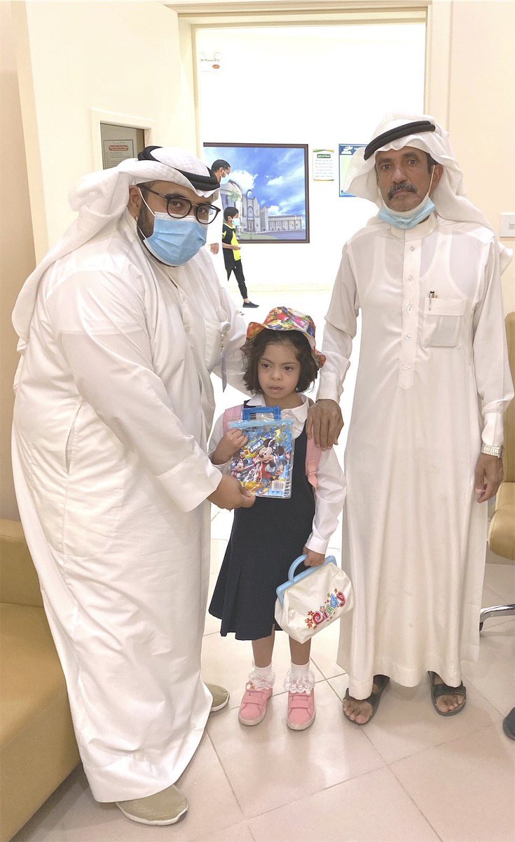 Onaizahorgsa's tweet photo. قامت ادارة مركز التشخيص والعيادات الشاملة بالجمعية، بتنظيم برنامج خاص لأبنائنا من #متلازمه_داون الذين يتلقون خدمات تأهيلية داخل المركز، وتم خلاله تقديم هدايا لهم اضافه لتوزيع بروشورات تثقيفه حول متلازمه داون لأولياء الامور والمراجعين، وذلك بمناسبة #اليوم_العالمي_لمتلازمة_داون https://t.co/9fzMOdJCB4