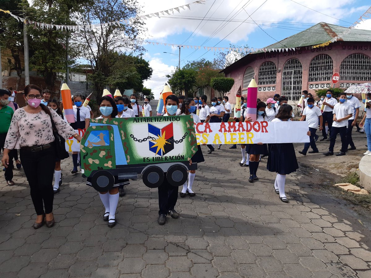 Caminata conmemorativa del 41 Aniversario del inicio de la Cruzada Nacional de Alfabetización hoy #23Marzo  #PuñoEnAltoLibroAbierto #Nicaragua 
#ManaguaSandinista 
<a href="/MinsaTipitapa/">Salud en Familia y Comunidad TIPITAPA</a> <a href="/Blandon_ly/">Odalys Santana ❤️🖤✌️</a> <a href="/DayanaSiles4/">Nic. Tierra Bendita</a> <a href="/MaryuriRG/">𝗠𝗮𝘆𝘂 🇳🇮</a> <a href="/rolisandinai/">Rolisandinai</a> <a href="/jcastano020975/">𝕰𝖑 𝕲𝖚𝖊𝖌𝖚𝖊 𝕻𝖎𝖓𝖔𝖑𝖊𝖗𝖔</a> <a href="/fr1nkro/">UlloaFrank</a> <a href="/TPU19J/">Tropa Digital Pablo Úbeda🇳🇮</a> <a href="/ElCuervoNica/">🅴🅻 🅲🆄🅴🆁🆅🅾🇳🇮</a>