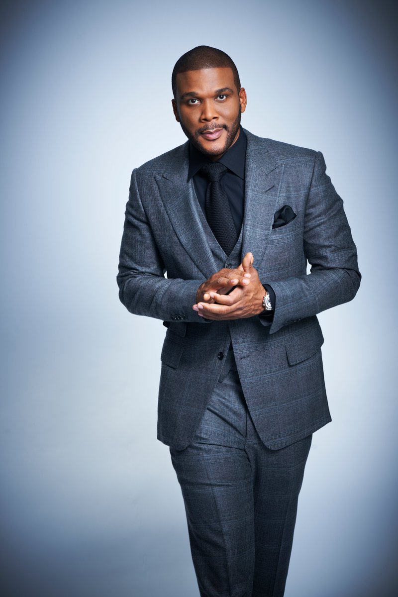 NetflixTudum's tweet image. Tyler Perry's next film, A JAZZMAN'S BLUES, is coming to Netflix.

Joshua Boone and Solea Pfeiffer will star in the film about an unsolved murder investigation that unveils a story of forbidden love, deceit, and a secret that has been held for 40 years.

📸 (Pfeiffer): Ted Ely