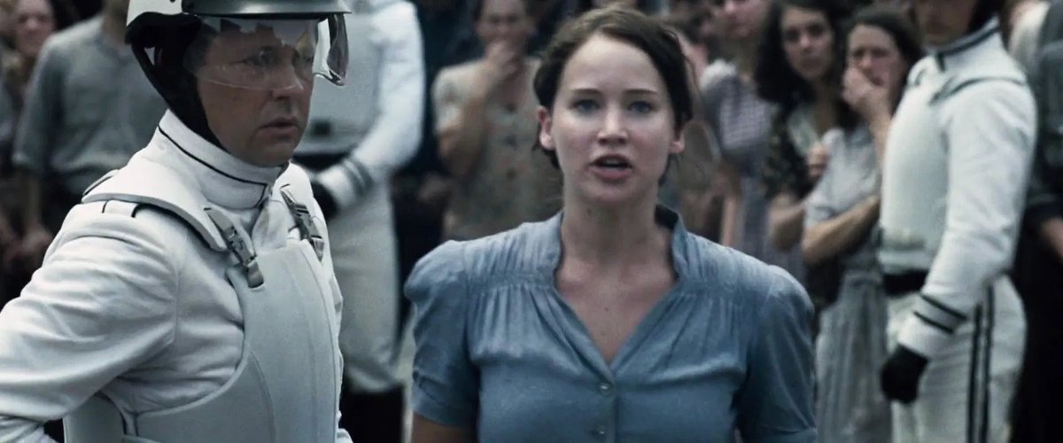 katnisswaves's tweet photo. happy nine years since the debut of the first film in our incredible saga, the hunger games. https://t.co/NWrdACxOSe