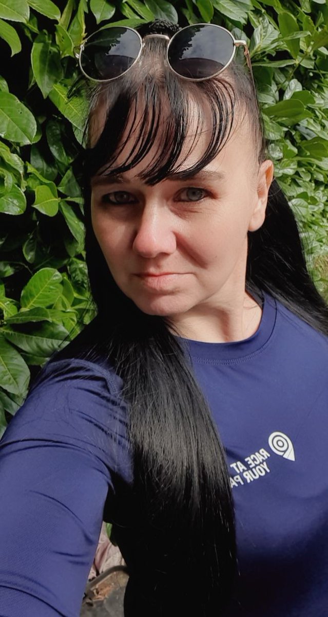 mummiebare1's tweet photo. Me make up free ready for my laps around my park trying to do 50 miles this month https://t.co/hQD53x6uy4