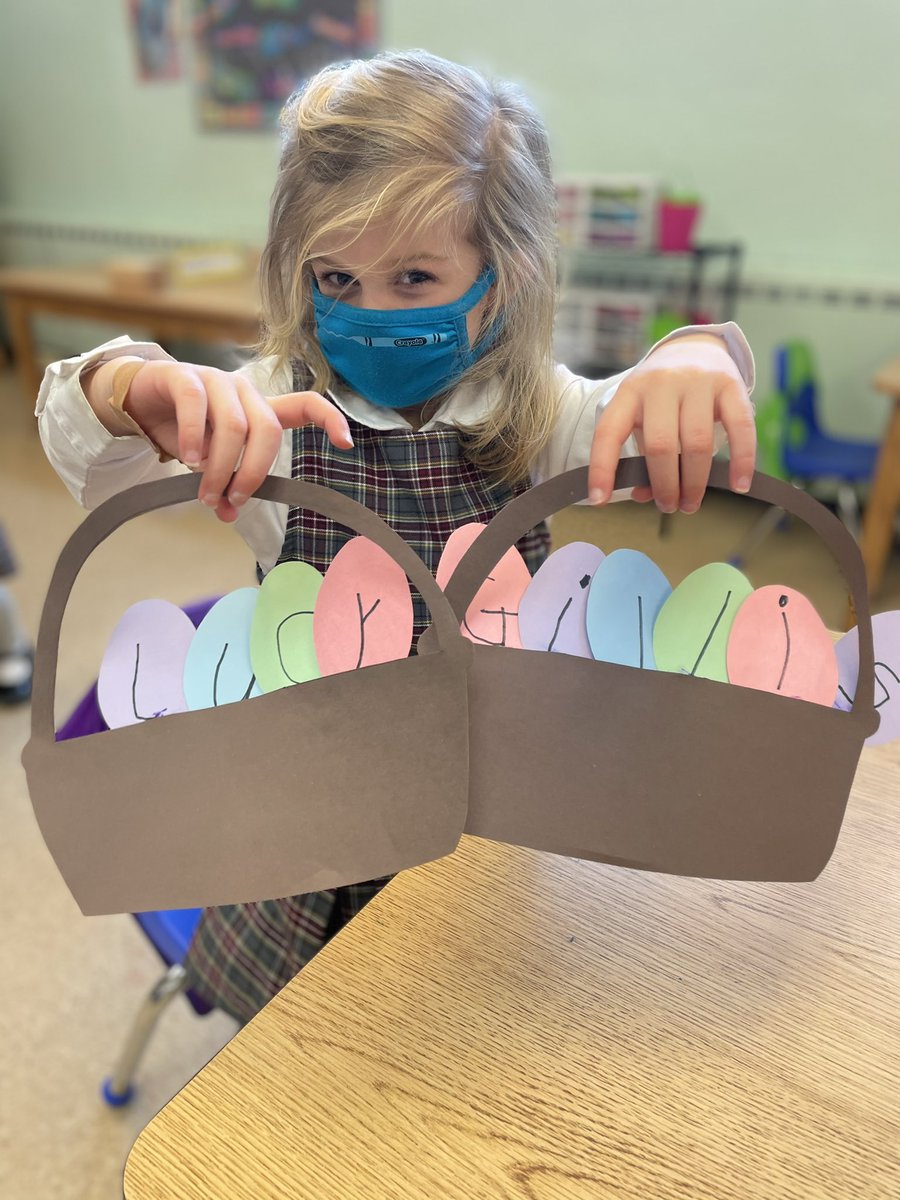 ASCANursery's tweet photo. Fancy Easter baskets with our names on the eggs! @ASCA_Albany @RCDASchools https://t.co/ajMlvgvjj7