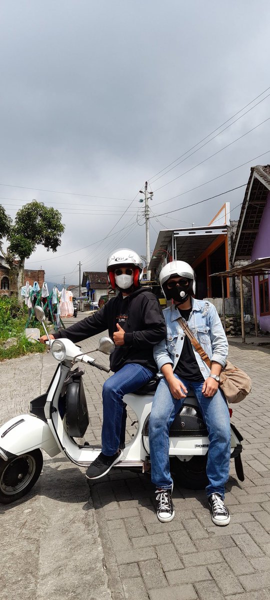 muadipst's tweet photo. Rene tak cenglu muter muter badakan wes. https://t.co/tLyZHvJH9m