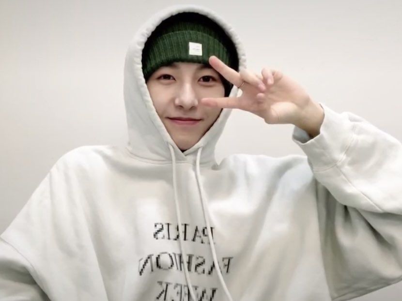 renjun pics tweet media
