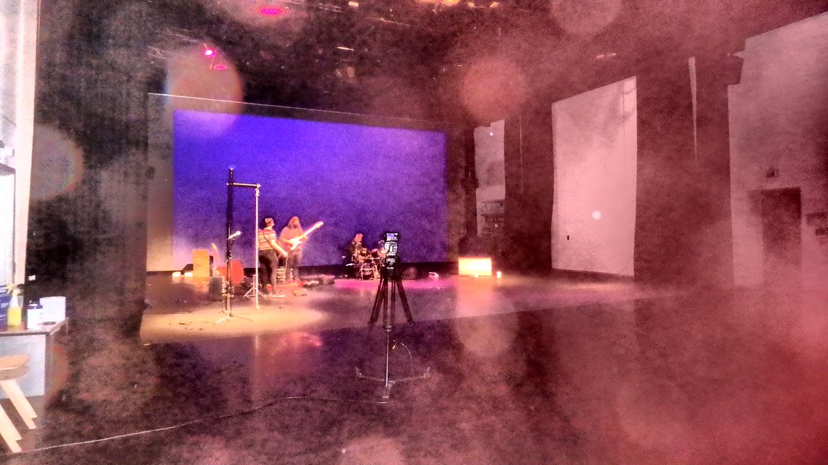 OpenscreenAsbl's tweet photo. Núria, Harriet and Billy are rehearsing! Listen to 'Radio Sunshine' LIVE from the comfort of your home! Register for the premiere concert on 29 March here:

https://t.co/hRq3SAVlQh

#openscreen #kappkinomusic #kappkino #nuriabonet #universityofplymouth #radiosunshine #premiere https://t.co/k1XQRYiuAj