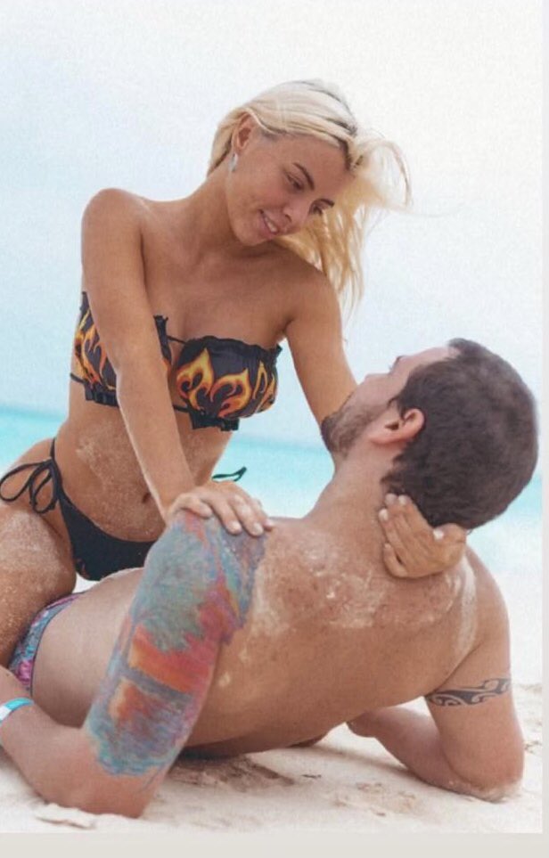 #Pareja #Sola #WebCam #Sex #Love #Placeres #Argentina #Internacional #Worldwide #Pleasure #CoupleGoals #CoupleVideos #CouplePhotography #CoupleLove https://t.co/2QPOwZ7kQ3