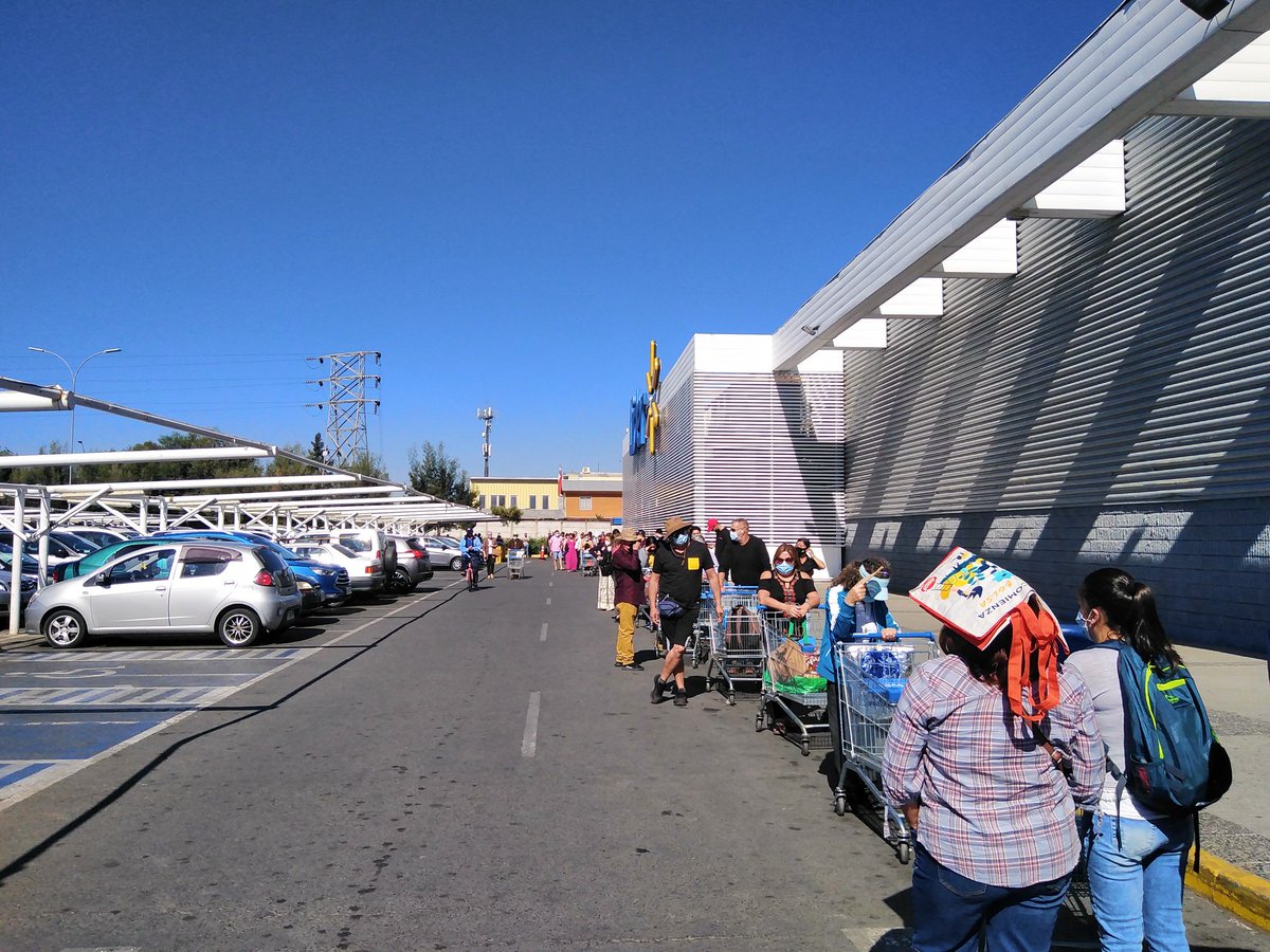 Hoy el L1der de Carretera el Cobre a las 11:20 AM más lleno que la vida! #Rancagua
Si va, vaya con mucho tiempo, tome agüita y échese harto bloqueador.
<a href="/elrancaguino/">Diario El Rancagüino</a> <a href="/Rancagua_DGT/">Rancagua Digital</a> <a href="/capocele/">ℝ𝔸ℕℂ𝔸𝔾Ü𝕀ℕ𝕆 ℂ𝕆ℕ𝔼ℂ𝕋𝔸𝔻𝕆</a> <a href="/RancaguaRT/">RancaguaRT</a>