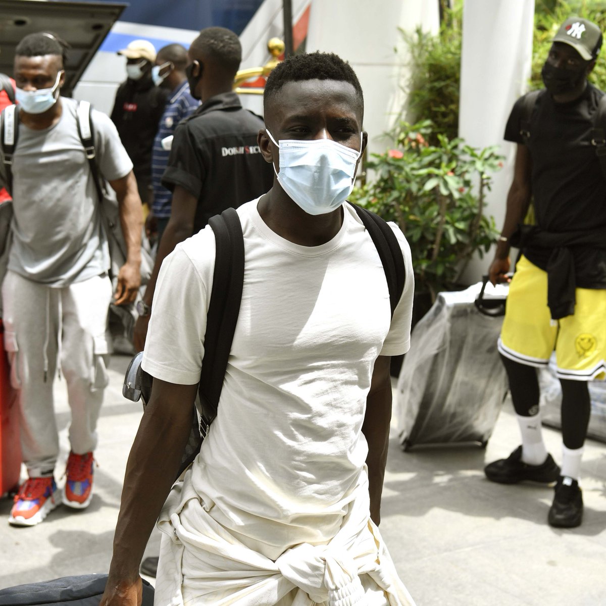 wiwsport's tweet photo. L'arrivée des Lions à Brazza 
(📷FSF)

> https://t.co/oH84RQRCD6
#Senegal #Kebetu #wiwsport https://t.co/at44vsNZgR