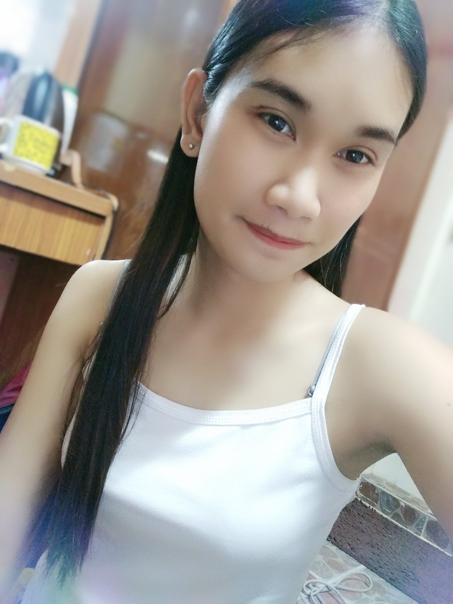 KkoY85570389's tweet photo. นอนไม่หลับ  สังสัยต้องเพลียก่อน😁🤭 https://t.co/T4DxqwwyCH
