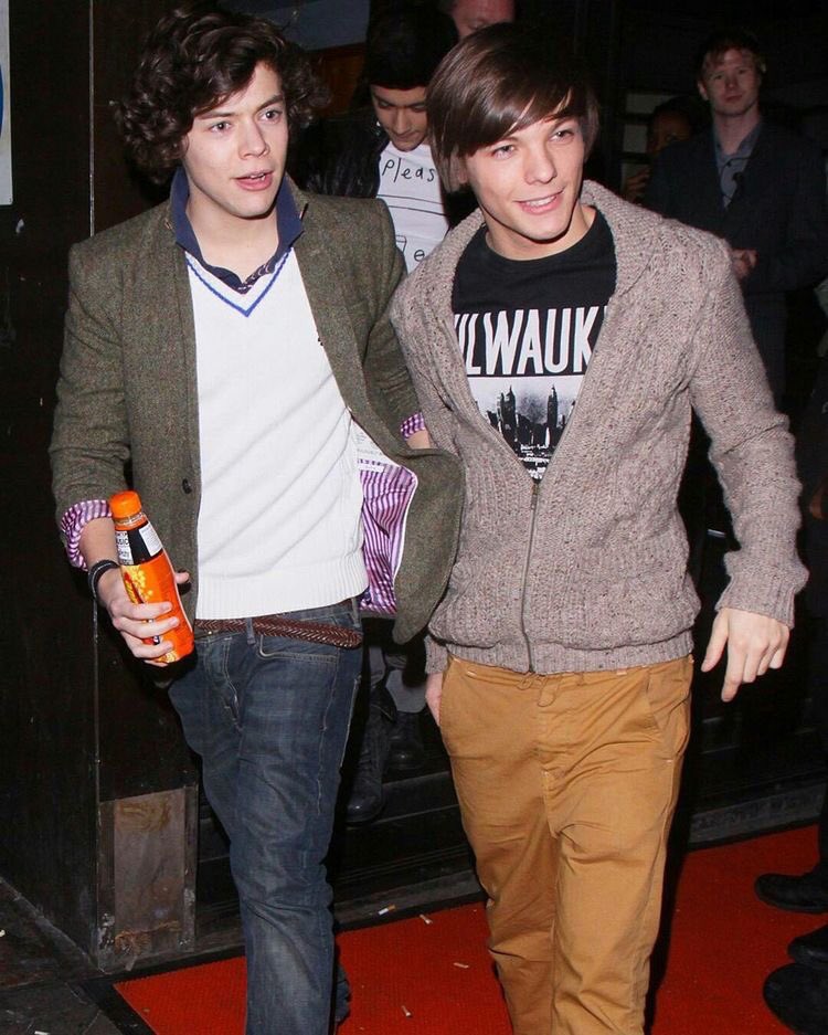 larry love bot (@ilarrysite) on Twitter photo 