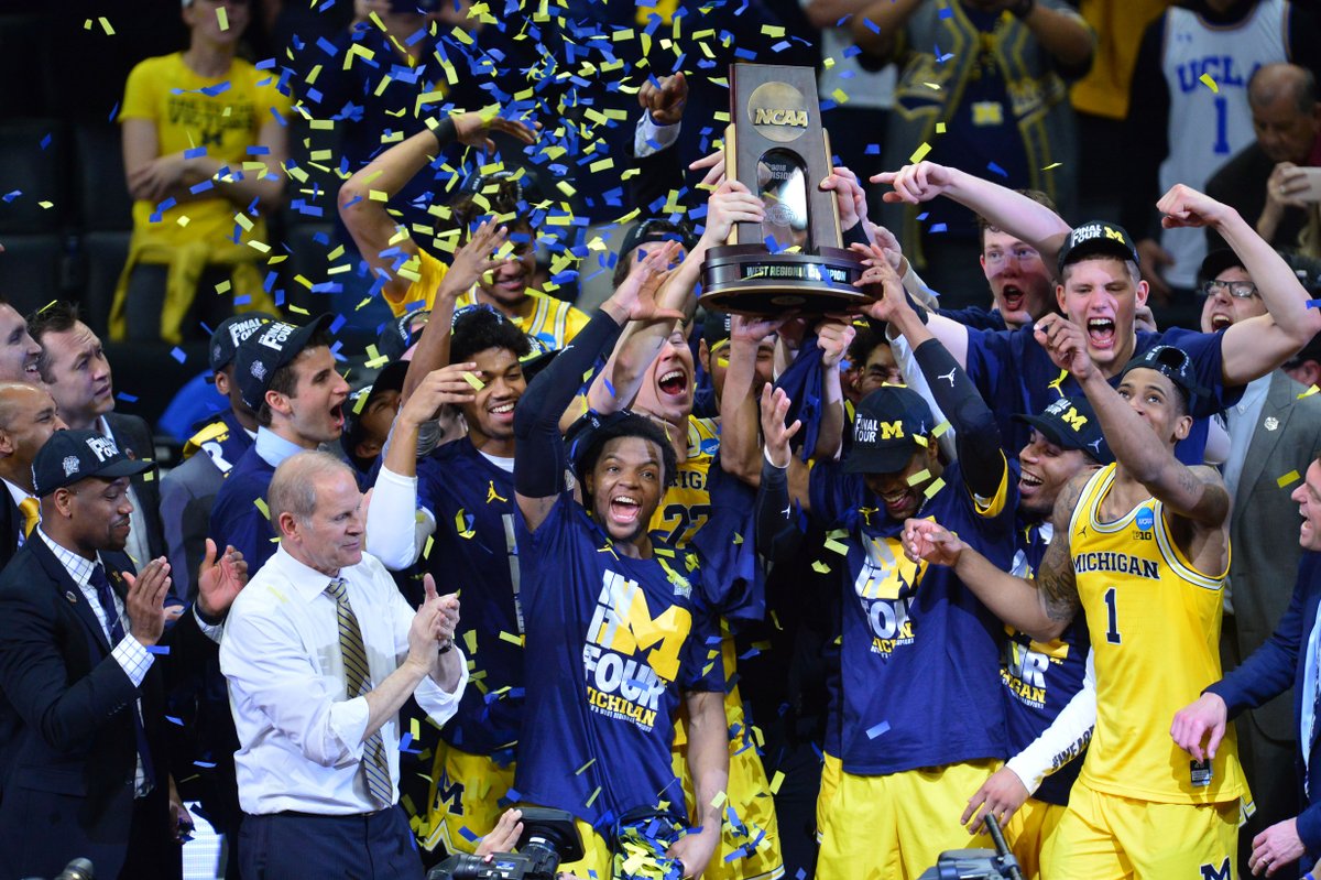 MichiganOnBTN's tweet photo. The postgame scene the last time @umichbball faced Florida State in #MarchMadness. 〽️

📷: @usatodaysports https://t.co/DwWCtKqqNt