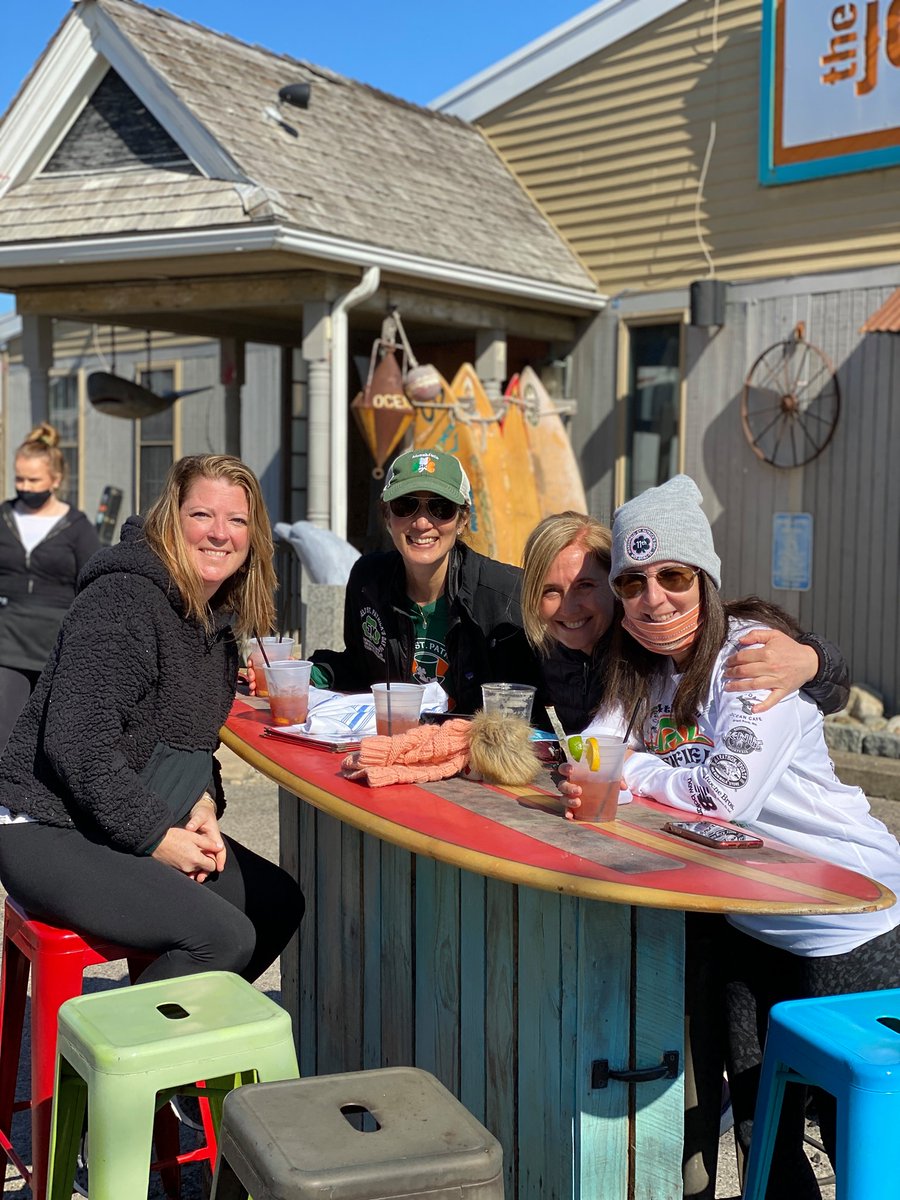 StPatricksDay5K's tweet photo. We love seeing all the 5k runners and walkers! Thank you for sharing your pride and supporting the Marshfield Education Foundation.  Keep sharing your photos. #marshfieldstpatricksday5k #marshfieldeducationfoundation https://t.co/rHi1ZwlaJS