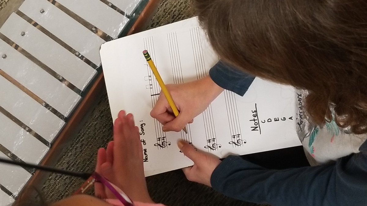 MrsMiller_Music's tweet photo. 4th grade: to end our xylophone unit, we are composing our own melodies and sharing them with the class. Changing our perspectives from "I'm not a songwriter" to "I CAN write music!" https://t.co/nhb1eJxOFg