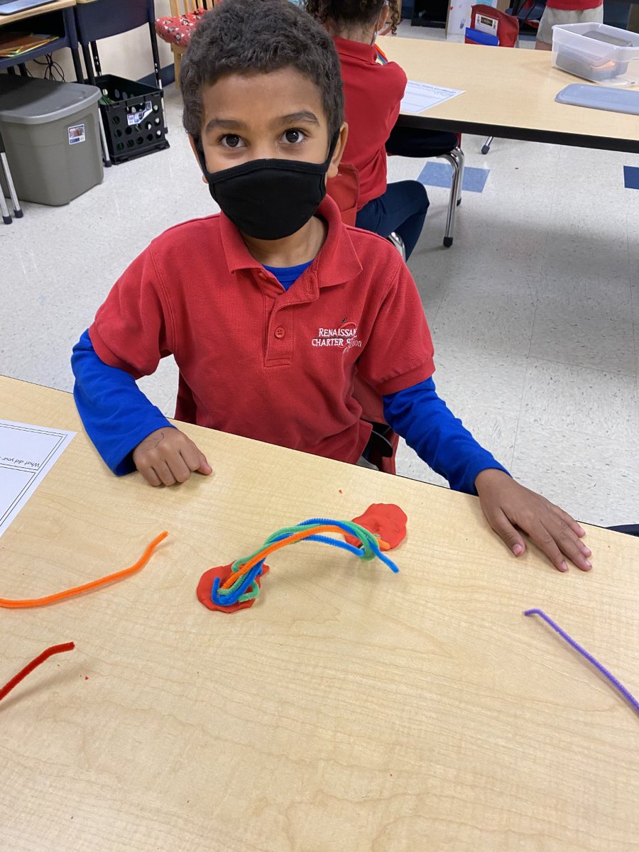 RenTradition's tweet photo. Mrs. Scholl's Kinder Class working on a Rainbow STEM Challenge!
#bulldogstrong #CSUSAproud #stemforkids
@galatop1 @CSUSAhq @CSUSAJonHage https://t.co/LRSszx96zk