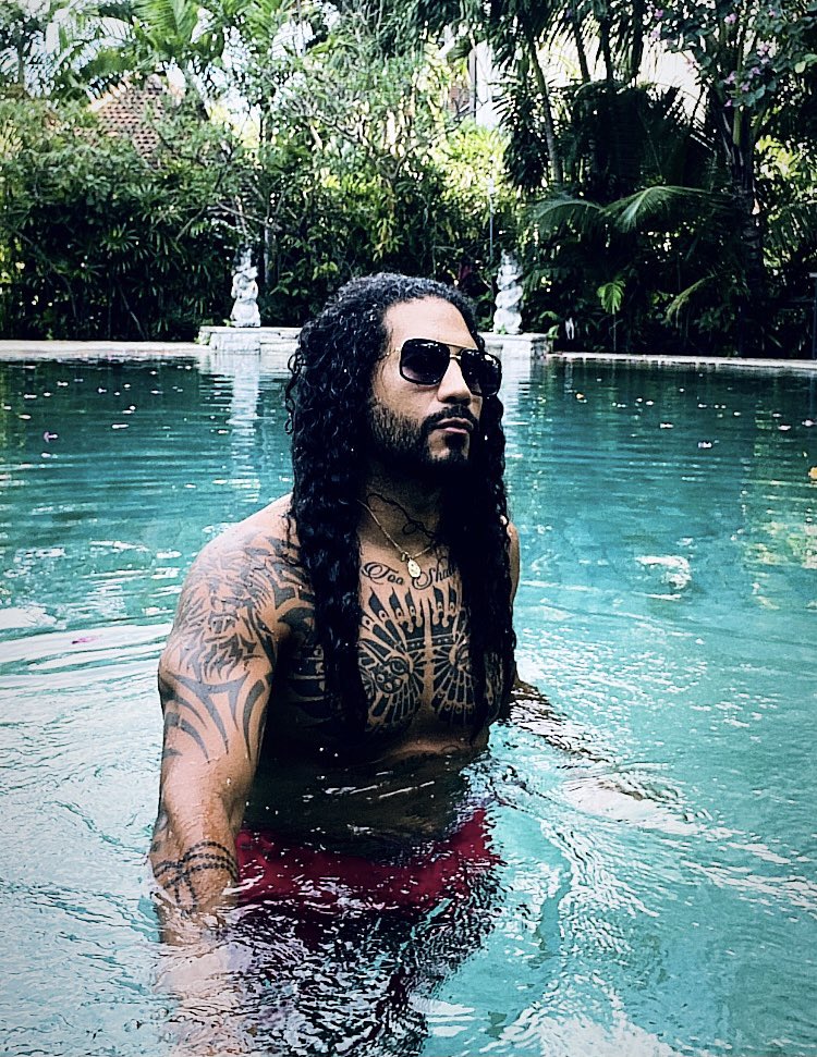 iamDallasKing's tweet photo. Staying in Bali🌴
The next chapter: #GASM https://t.co/gGRjTgZgL5