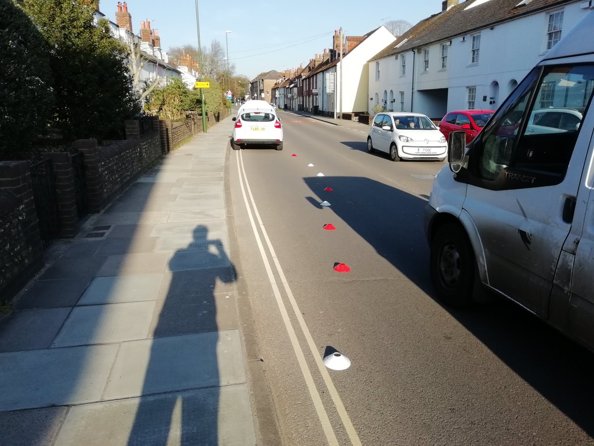 Well I knew the cones would come in handy during lockdown. #breakdown #cricketcoaches #notrianglerequired.