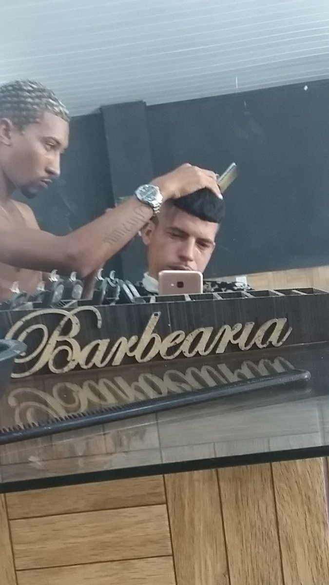 thiagokemilly's tweet photo. Dando um tapa no visual 😋😎😍 https://t.co/GThwnXGQEY