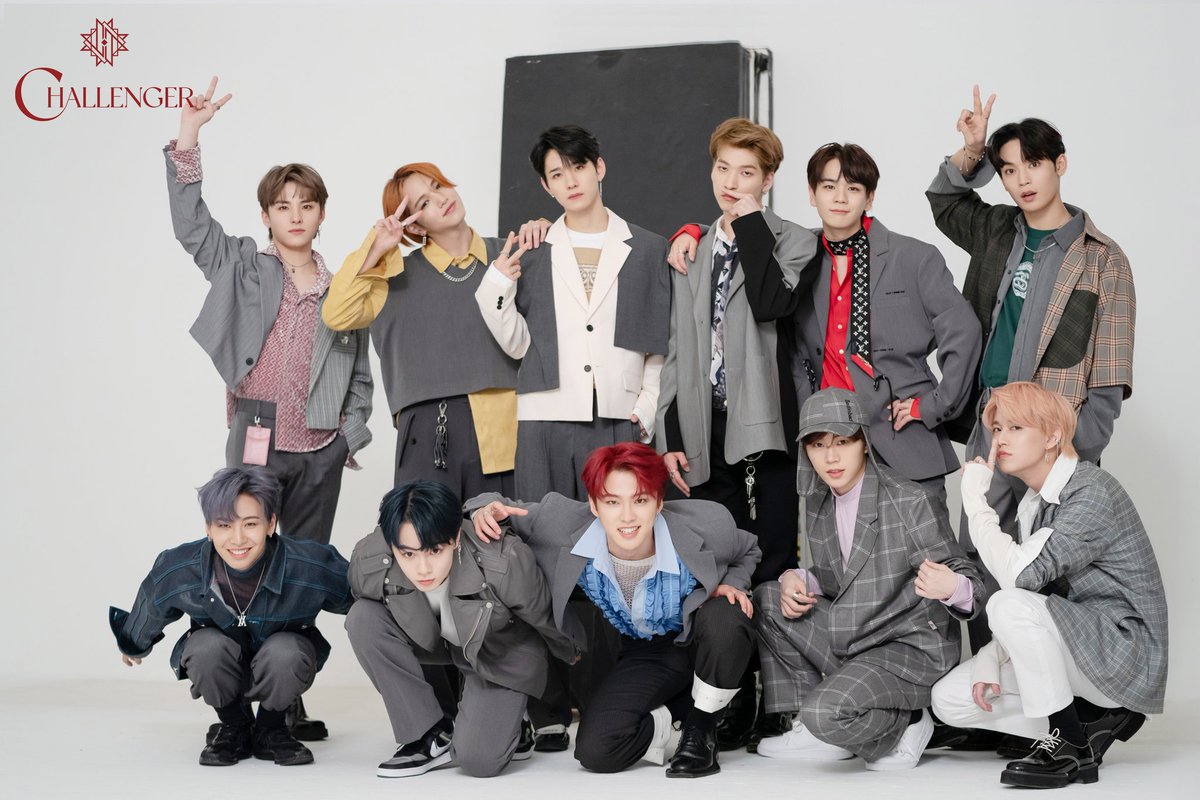 JO1_SHIROIWA's tweet photo. After our meet and greet, we decide to give you JAM more content {just in case you miss u already 😋}. Dropping behind the scene tutorial for #CHALLENGER, look at how stunning we are. You can check other's pictorial on our official website : https://t.co/349cp4jD66 ✨ https://t.co/IZwpfI5rqB