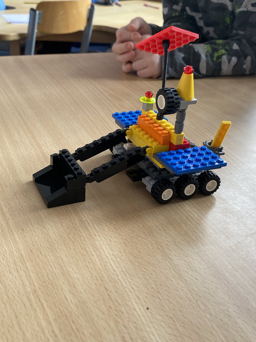 MissWeir95's tweet photo. P1/2/3 have been learning all about the latest Mars Rover ‘perseverance’ through their Space topic. They had a STEM challenge to make their own Mars rover using Lego 🤩👩🏻‍🚀🚀 Take a look at their wonderful creations! @EACSornPS https://t.co/EZwzaG1Soh