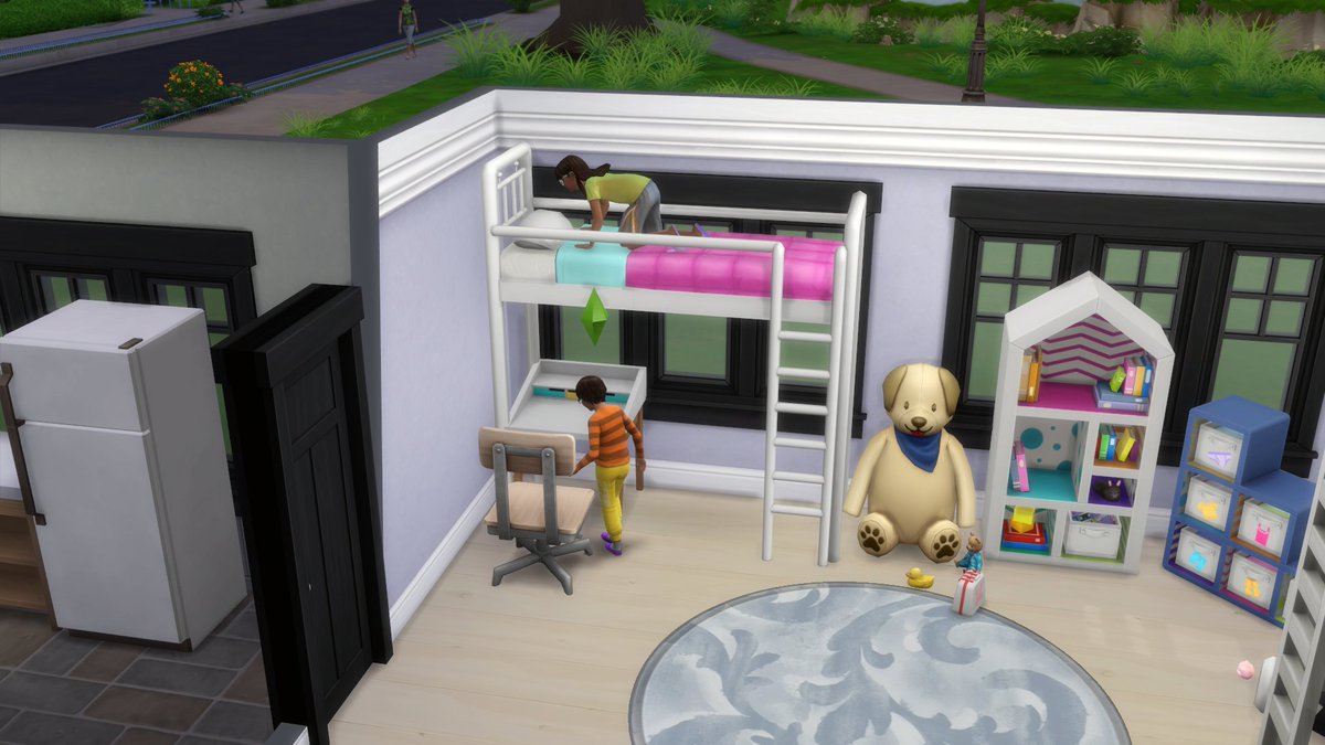 SimsAsh99's tweet image. So you can put desks underneath just to the side more and also tested activity tables and they work. As long as item arent in there 'crawl space' you are fine #sims4 @TheSims #simsbunkbeds #sims4bunkbeds #thesims4 #thesims #buildthesims