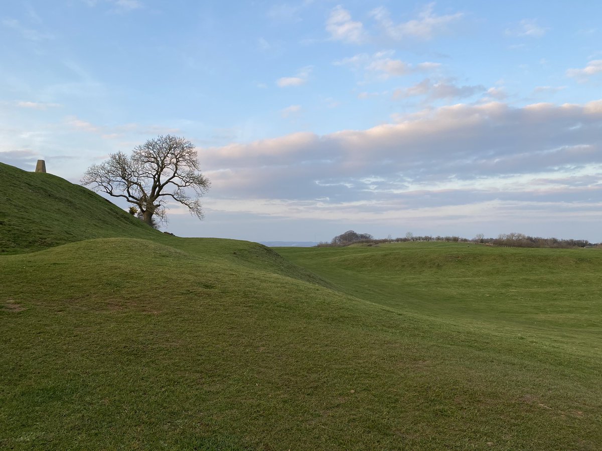 Burrough Hill tweet media