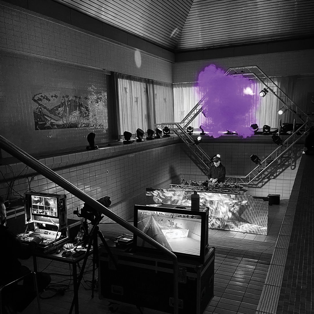 SYDJcom's tweet photo. Weโre super excited to finally announce our next collaboration is with the one and only legend @jornvandeynhoven .
โ
Out this Friday!!
#supportyourdj #supportyourscene #trancefamily #trance #music #dj #exclusive #countdown #ASOT #goosebumps https://t.co/fsZZw5rDWL