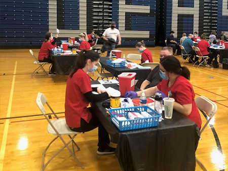 LewisUniversity's tweet photo. #LewisU nursing students and faculty continue to help various health departments with #CovidVaccine distribution.

Read more at https://t.co/7e8jb0gqkX https://t.co/jthr63zZgF