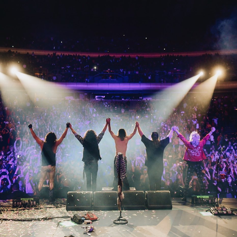 Roynatics tweet media