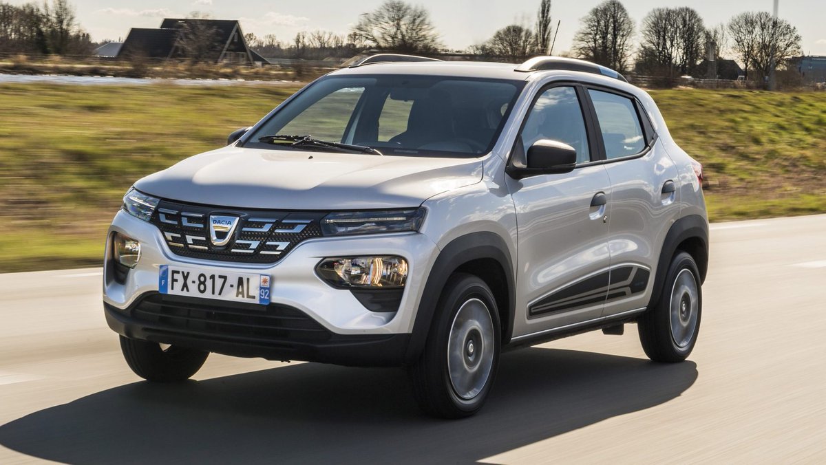 TopGearNL's tweet photo. Dacia Spring: 1e rij-indruk: https://t.co/GvljAy8MZ7
📷: @dacia_NL
🚗: #dacia #daciaspring #daciaspringEV #EV #elektrischrijden https://t.co/BpbRtO2d0P